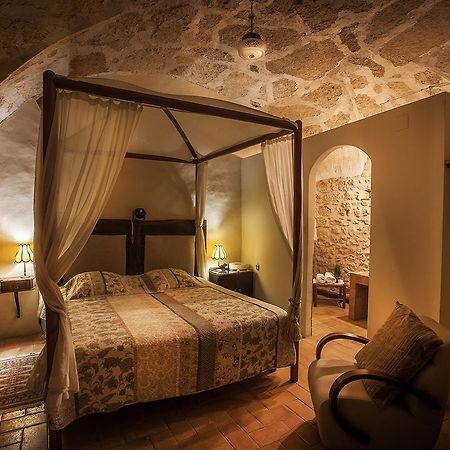 Mil Estrelles Villa Cornellá de Terri Exterior foto